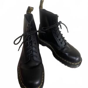 New AirWair 1460 Greasy Leather LaceUp Black CombatBoots men 10, women size 11
